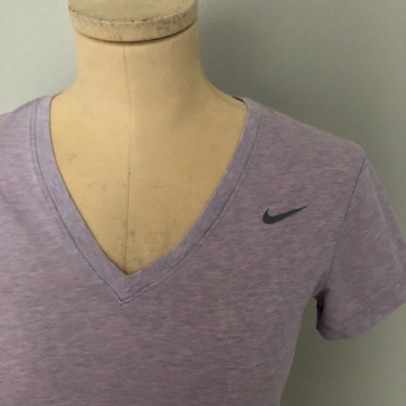 Nike workout drifit shirt - Picture 6 of 8